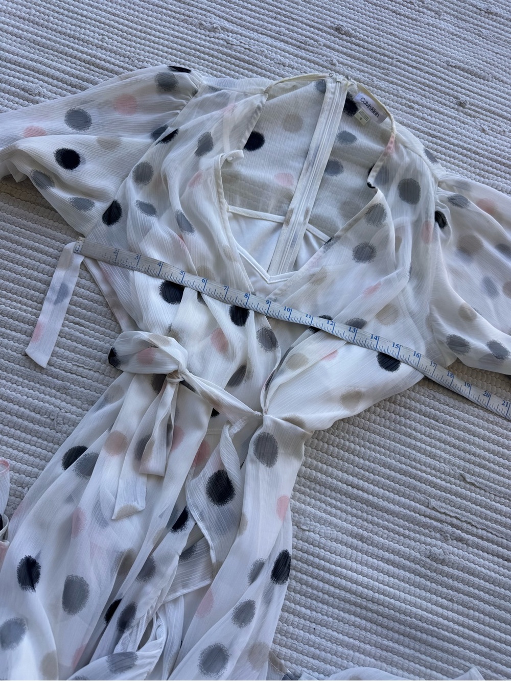 Calvin Klein Polka Dot Chiffon Wrap Dress Ruffle Hem Flutter Sleeve 12 - Picture 9 of 16